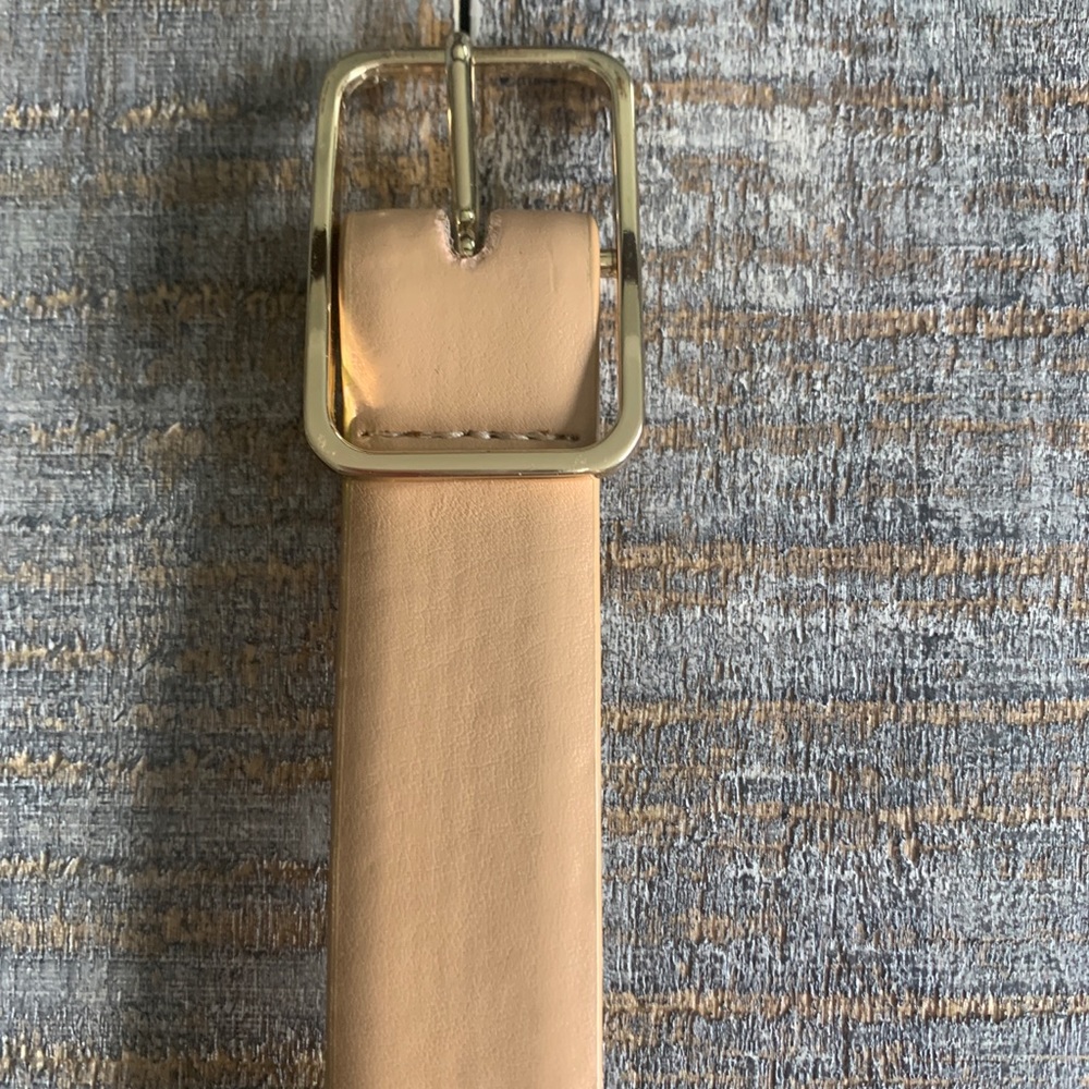 NY&Co. Slim Tan Belt